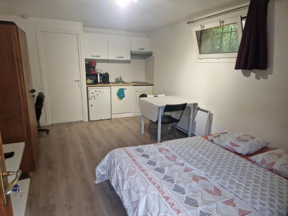 Studio A Orsay A 5 Min Du Rer B Le Guichet Ngoại thất bức ảnh